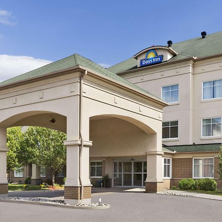 Days Inn By Wyndham Ottawa Airport Dış mekan fotoğraf