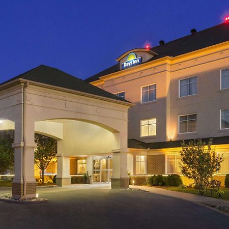 Days Inn By Wyndham Ottawa Airport Dış mekan fotoğraf