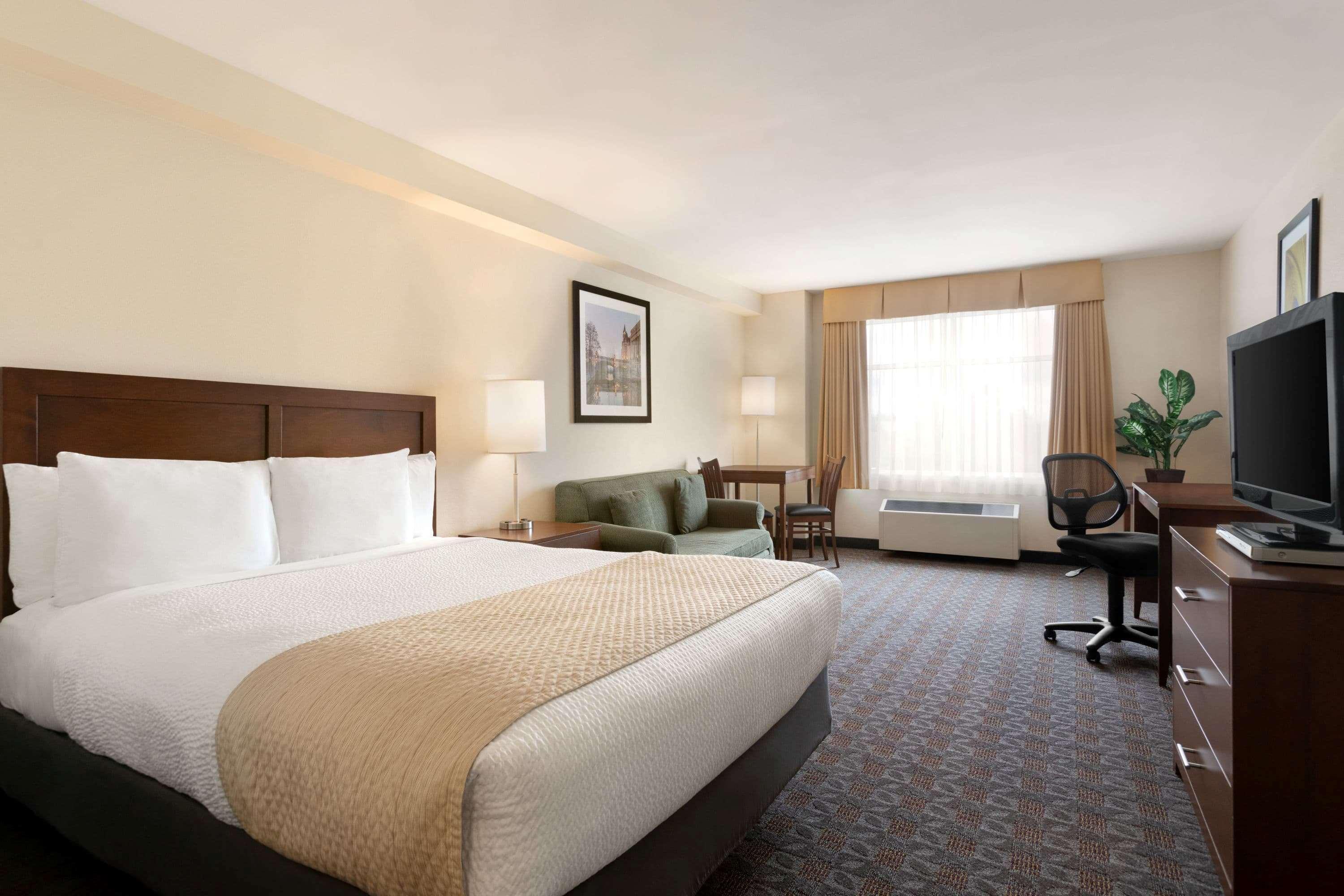 Days Inn By Wyndham Ottawa Airport Dış mekan fotoğraf