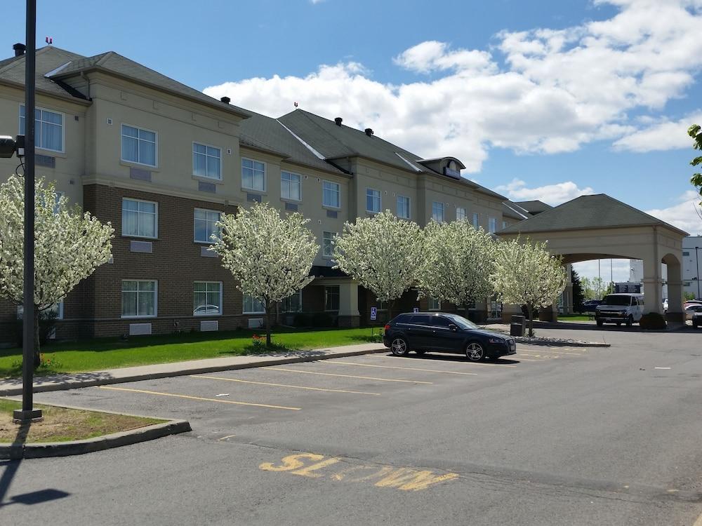 Days Inn By Wyndham Ottawa Airport Dış mekan fotoğraf