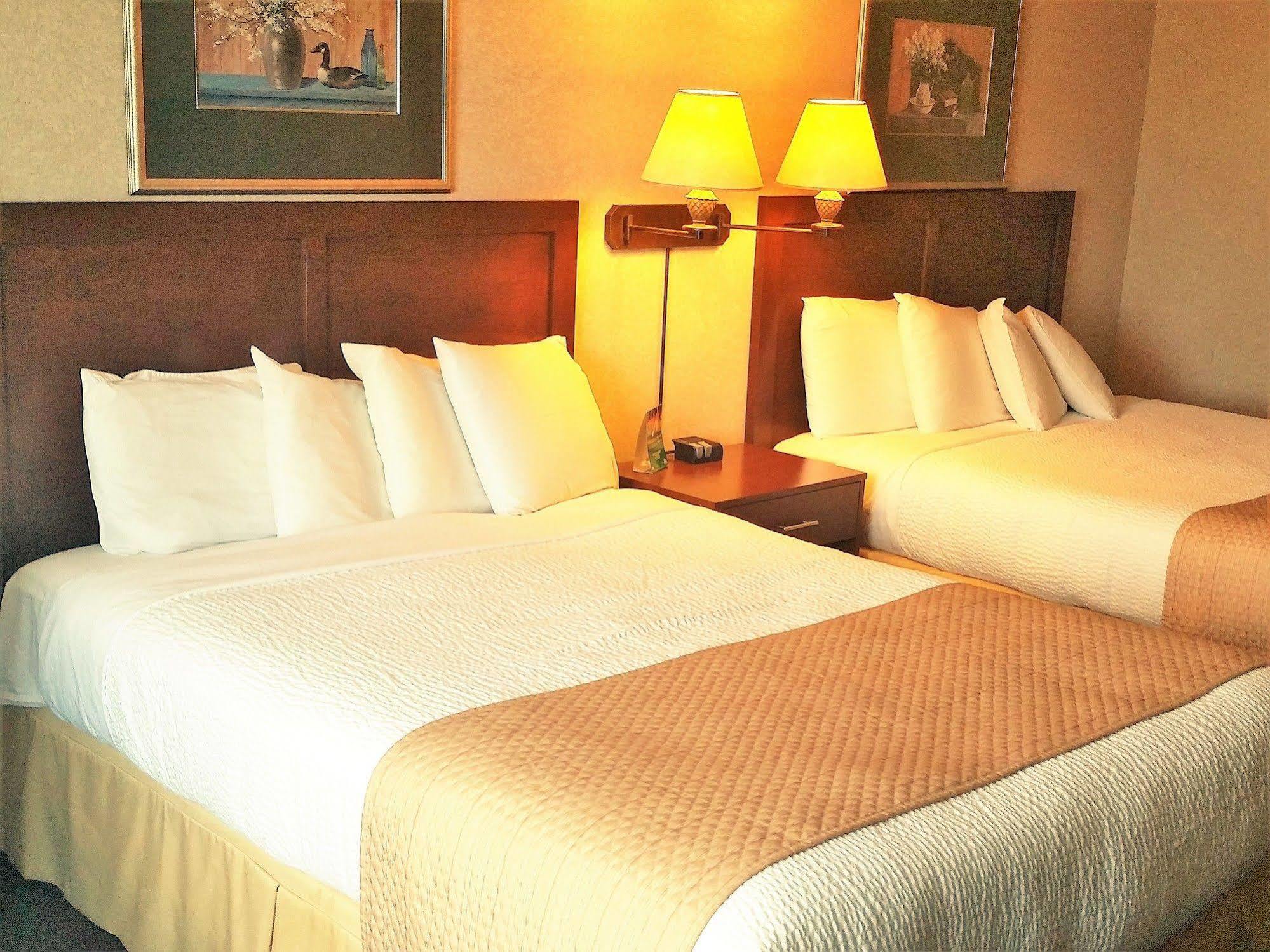 Days Inn By Wyndham Ottawa Airport Dış mekan fotoğraf